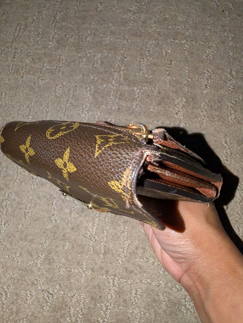 Louis Vuitton Wallet - Picture 15 of 16